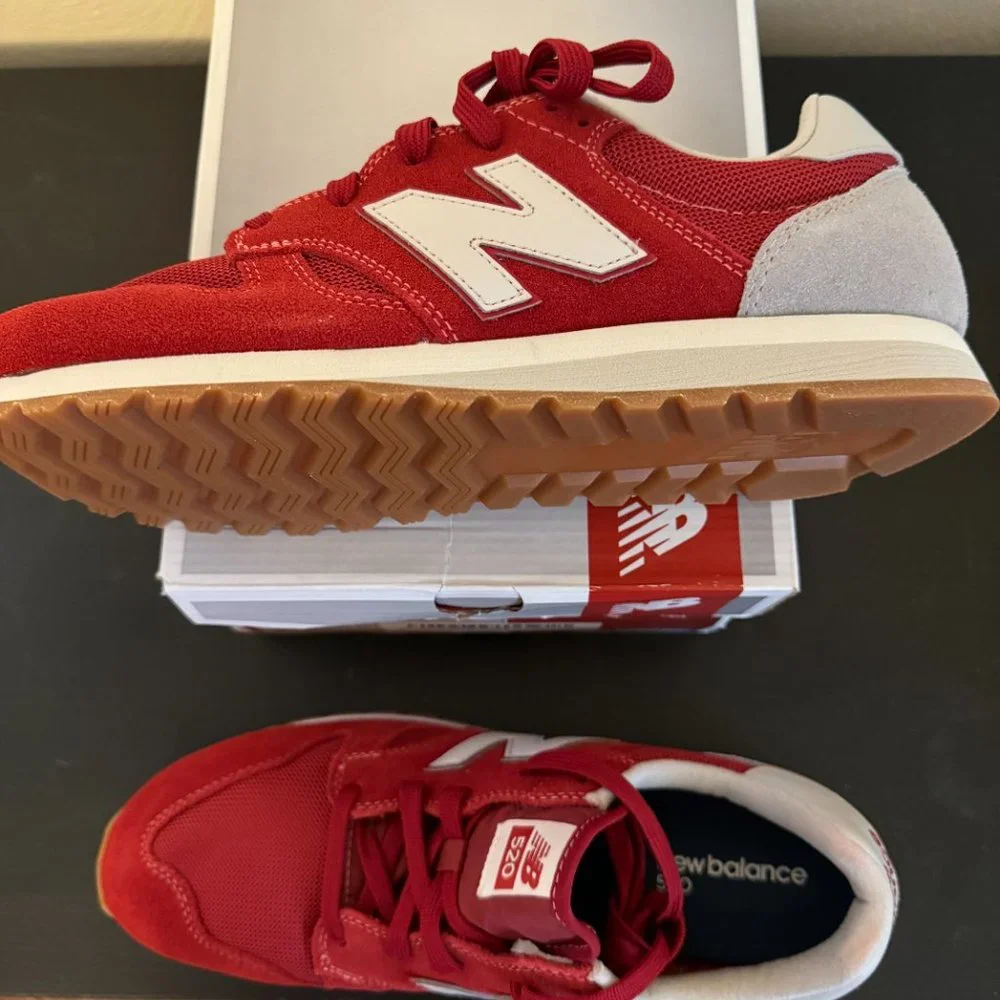 ENW New Balance Mens Classic Sneaker, Size 10.5 - Picture 2 of 4